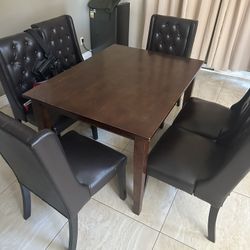 Kitchen Table With 6 Chairs 