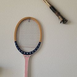 4 Vintage Collectible Wooden Tennis Racquets
