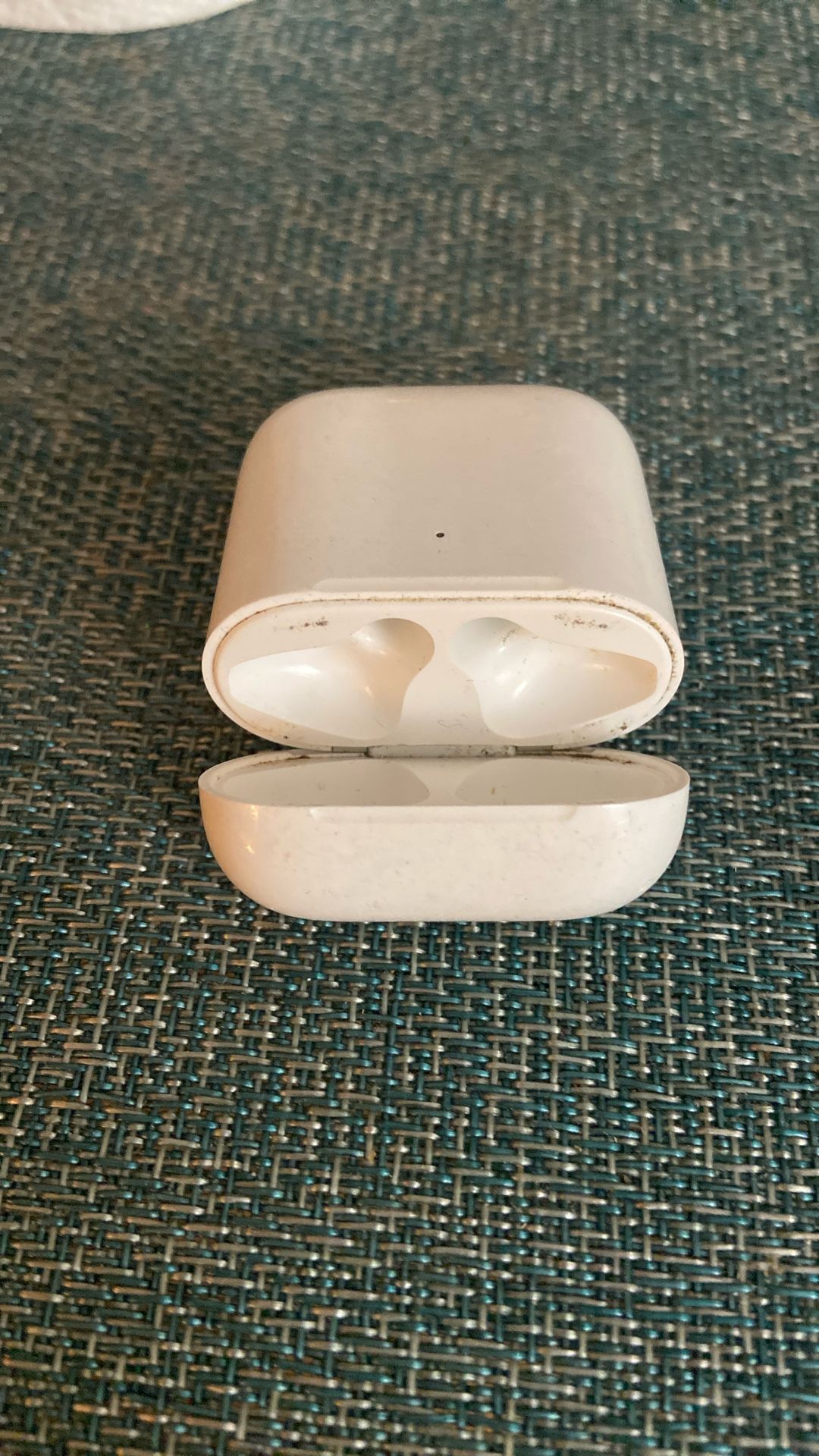 Genuine Apple A1602 1st/2nd Gen Charging Case Airpod Charger