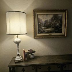 Porcelain And Antique Brass Lamp Lovely Detail Over 60% Off