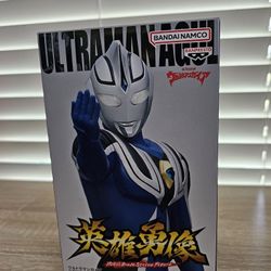 Ultra Man Hero’s Brave Statue