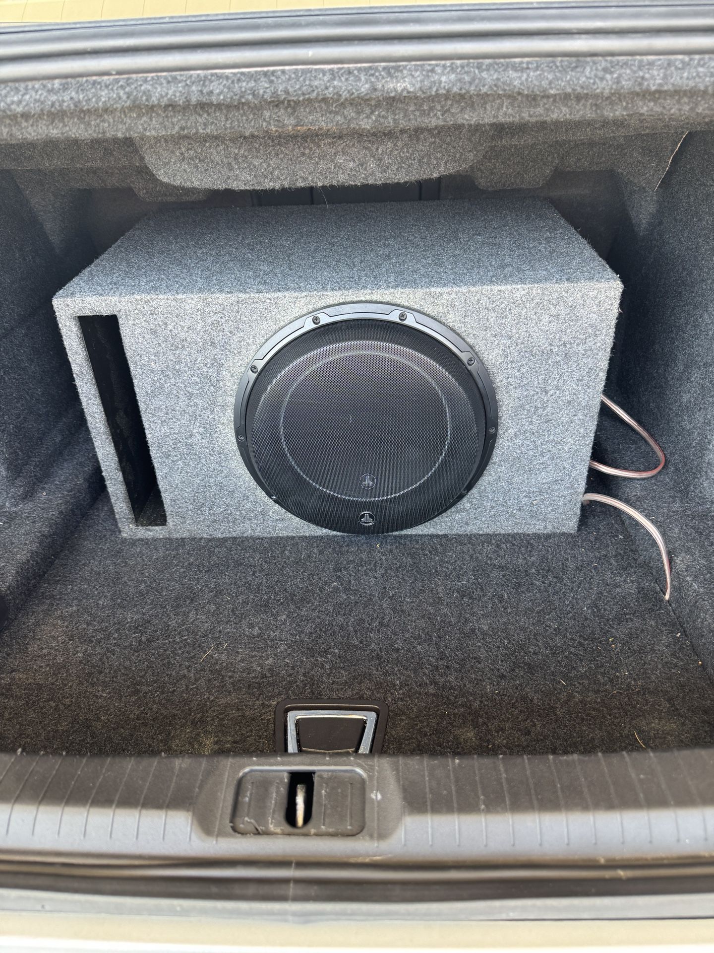 JL Audio 12W6v3 Subwoofer & RD1000/1 Amp 