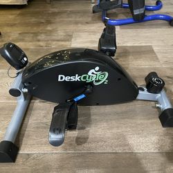 Desk Cycle 2 - Practically Brand NEW Under Desk Bike- USED Less Than 30  Minutes Total for Sale in Melbourne, FL - OfferUp