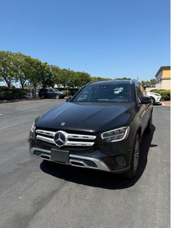 2021 Mercedes-Benz GLC 300