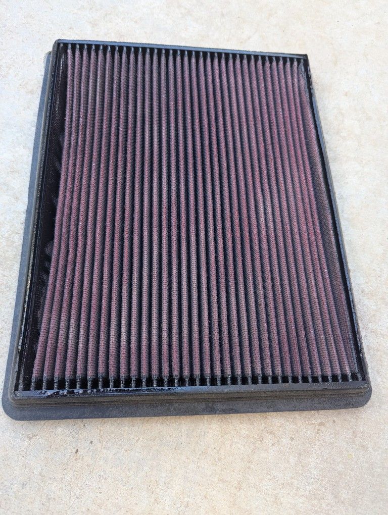 GMC Trucks K And N Engine Air Filter 