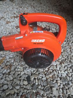 ECHO PB-250LN HANDHELD GAS LEAF BLOWER