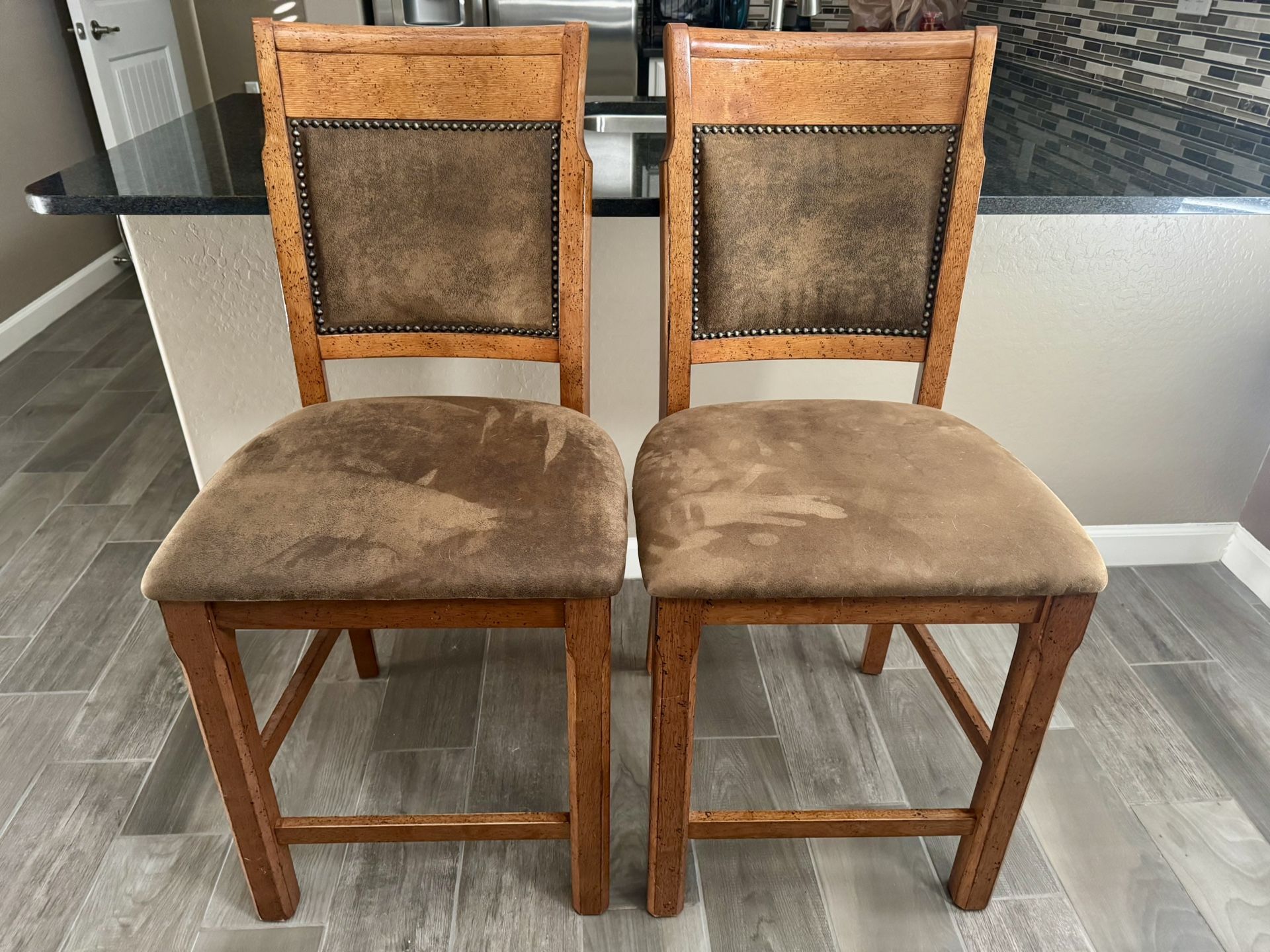 Nice Wooden Bar / Counter Stools