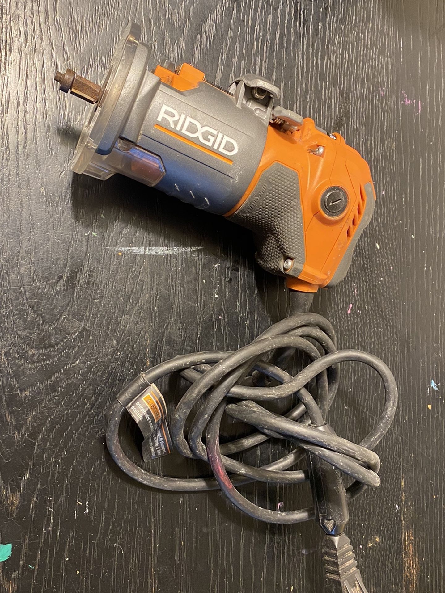 Ridgid R2401 Trim router