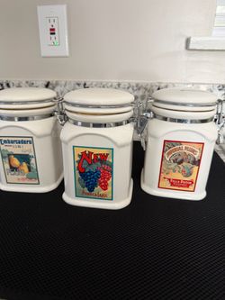 Lovely Lot Of 3 Designpac Canisters W/ Lids