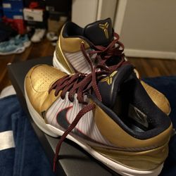 Kobe 4’s Gold Medal’s