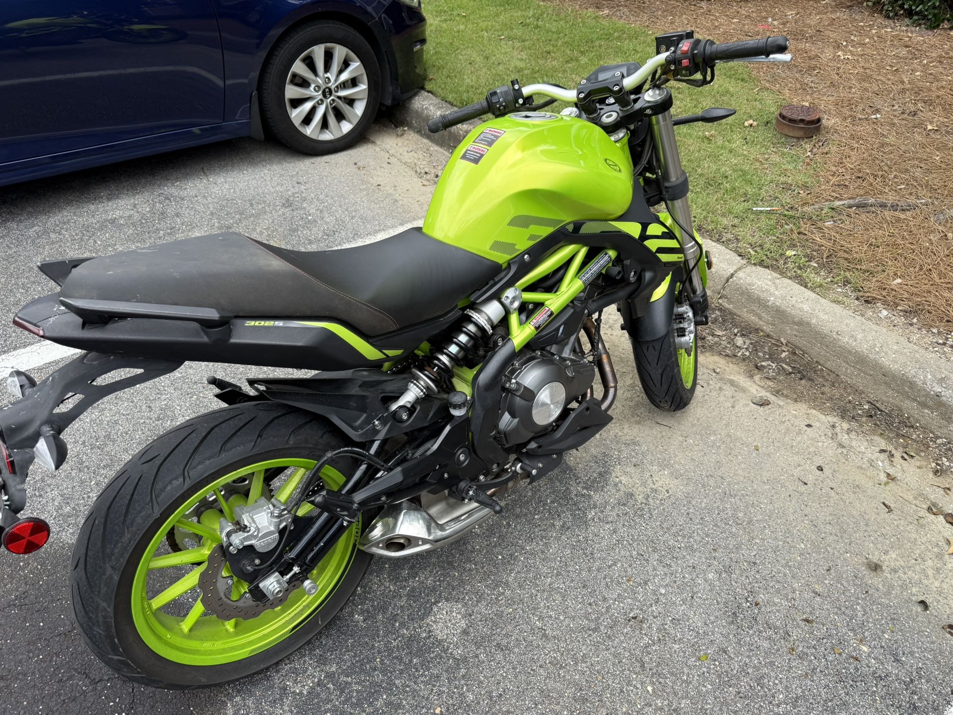 2022 Benelli 302s