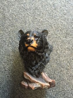 Bear head
