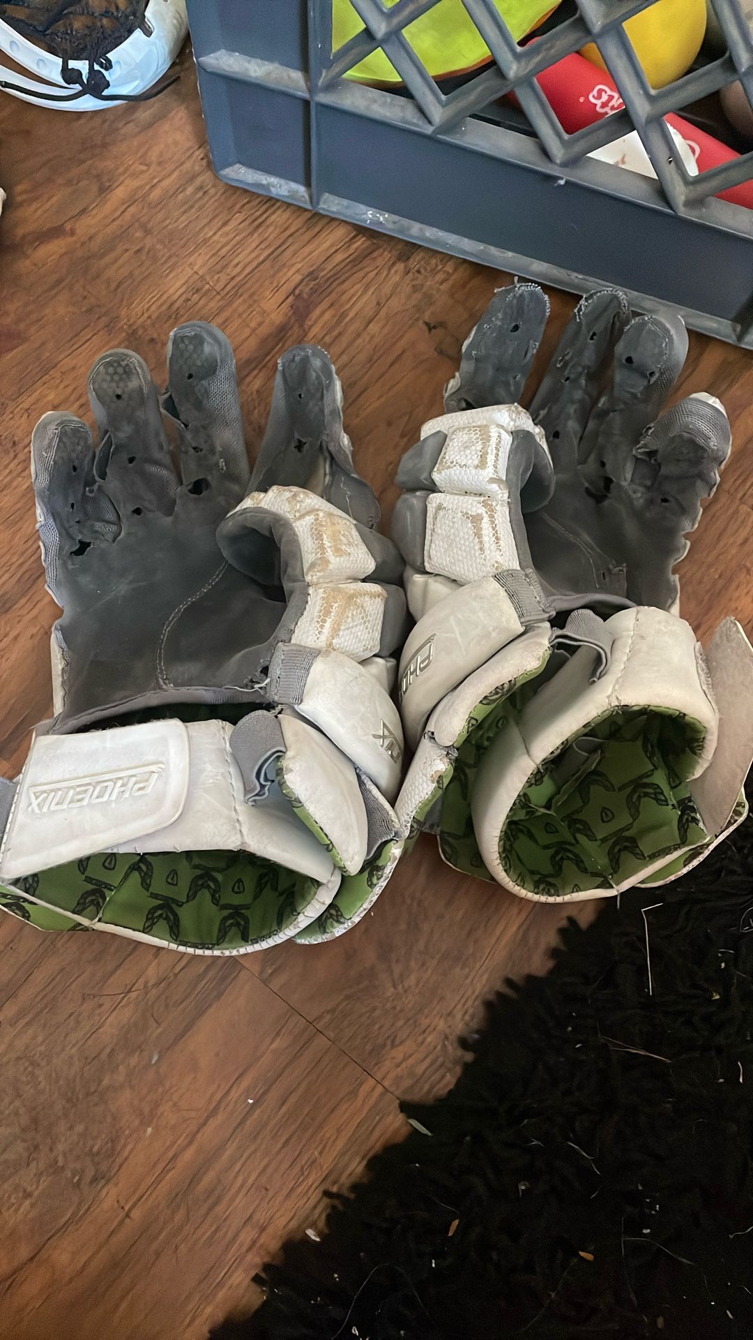 Lacrosse Gloves