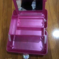 Cosmetic Box