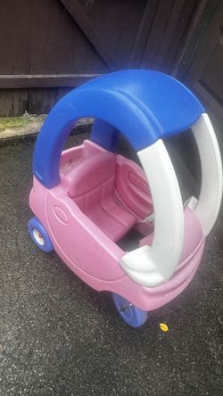 Princess Ride On Car Cozy Coupe Self Propelled Toddler Girl Kids Pink Truck Cute