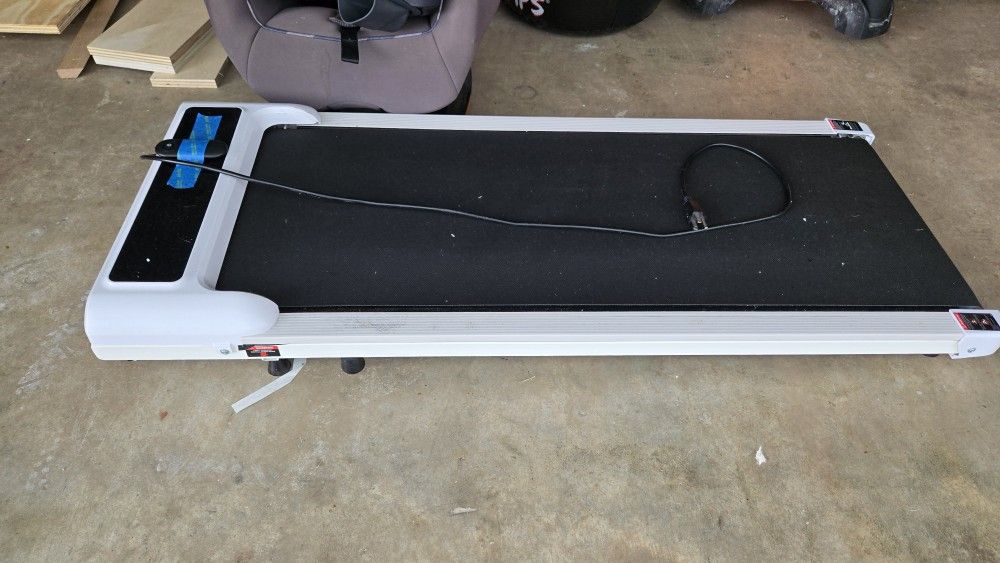 Treadmill With Remote