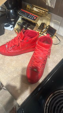 Red Balenciaga’s