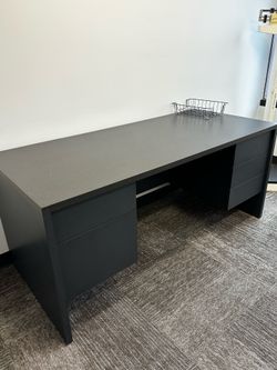 Desk-Black