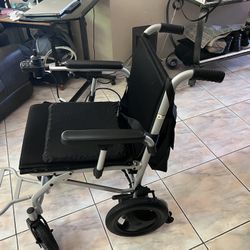 Light Weight Foldable Electric  Wheelchair 