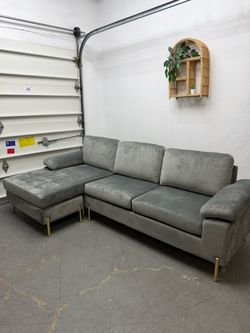 Velvet Sectional Sofa ( Delivery Available)