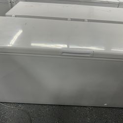 CHEST FREEZERS