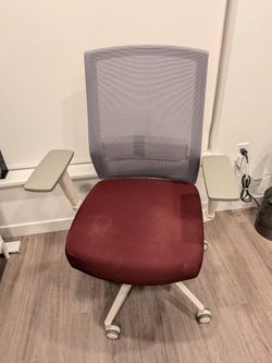AMQ Zilo Mesh office chair