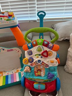 VTech Stroll & Discover Activity Walker