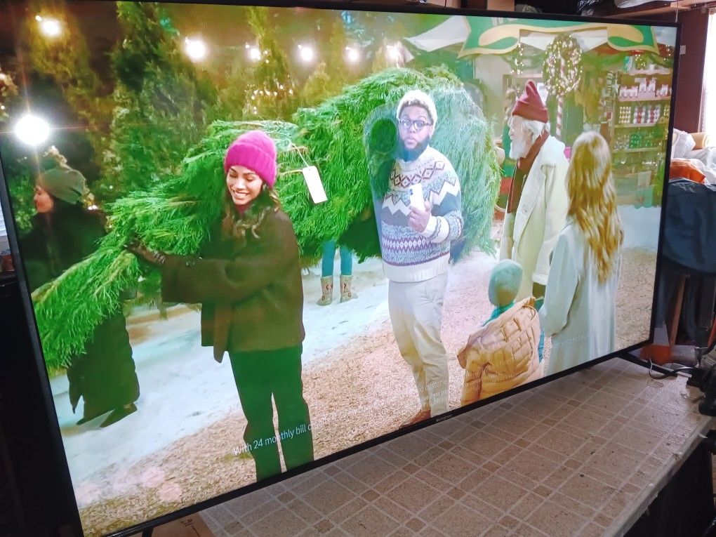 Westinghouse Roku 65" Smart TV