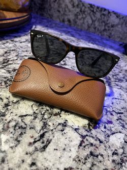 Ray•Ban Wayfarer Sunglasses