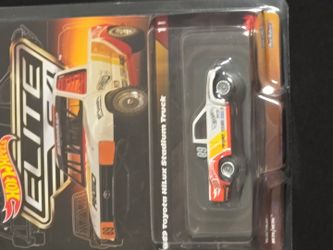 2024 Hot Wheels Elite 64, 1989 Toyota Hilux Stadium Truck