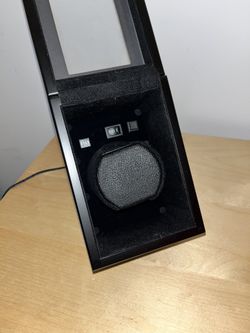 Rotating Watch Display