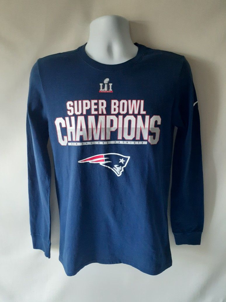 New England Patriots superbowl LI men's long-sleeve t-shirt size S