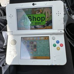 Modded New Nintendo 3DS W/charger