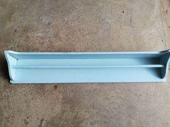 Wall hanging shelf
