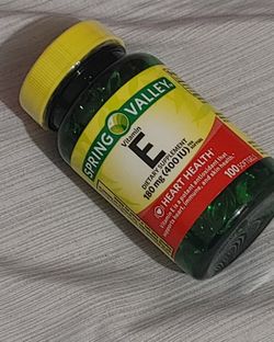 BRANDNEW,NEVER USED...-(STILL SEALED.)