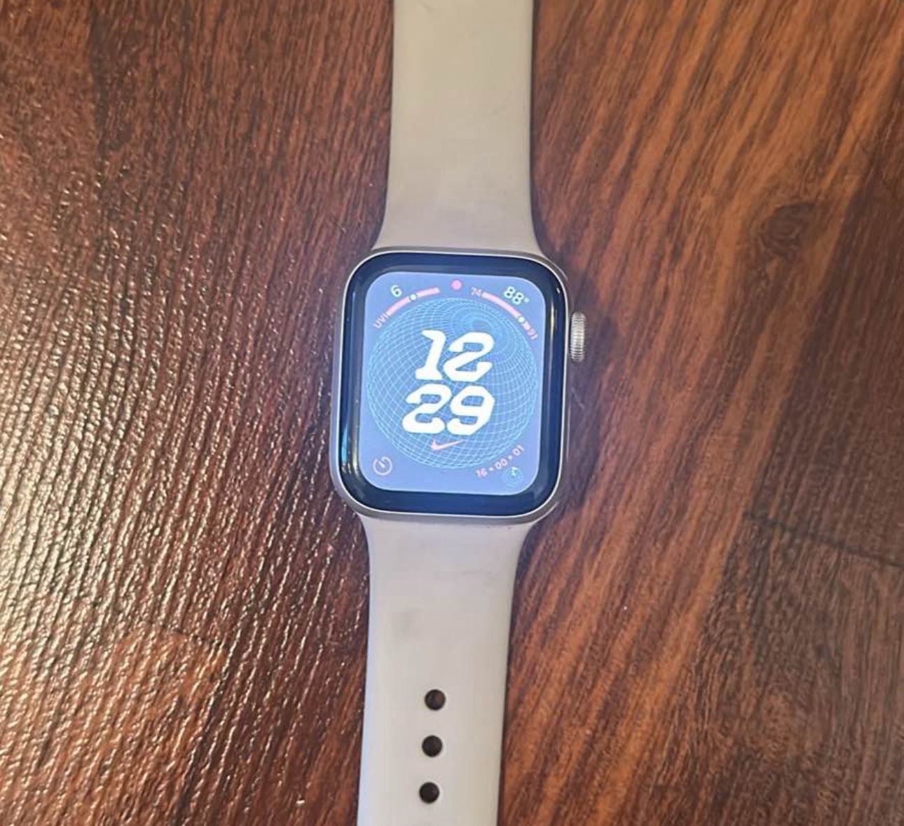APPLE WATCH SE