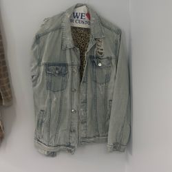Light Wash Distressed Denim Jacket 