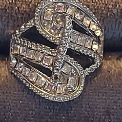 Woman's RING