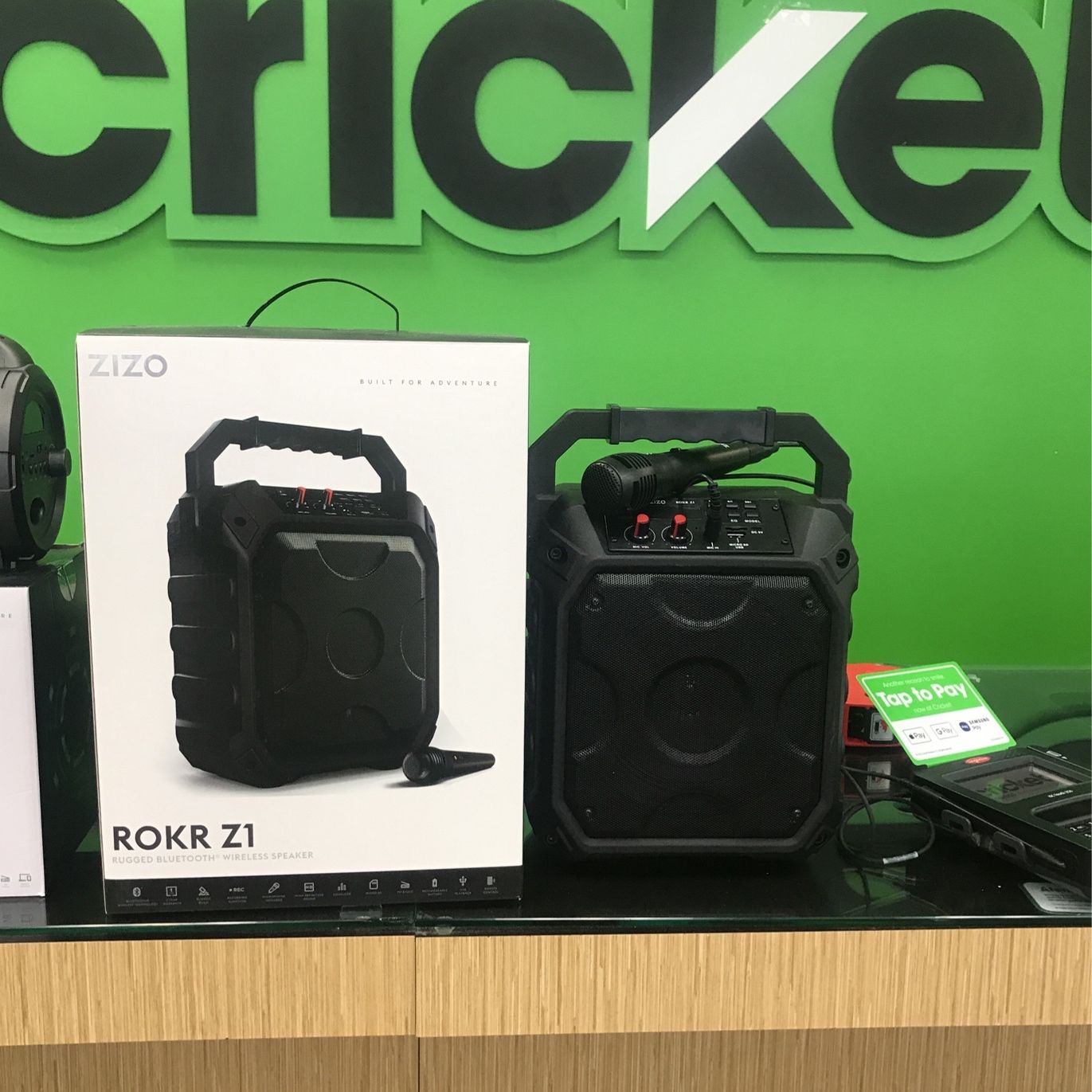 Rokr Z1 Bluetooth Speaker With Mic for Sale in Hines IL OfferUp