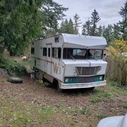 Winnebago D22 1971 vintage free spirit