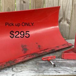 Troy Bilt Horse tiller push blade.