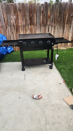 Member's Mark 4-Burner Propane Gas Griddle w/ Cover