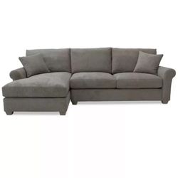 Reiter 2-Pc. Fabric Sectional Sofa