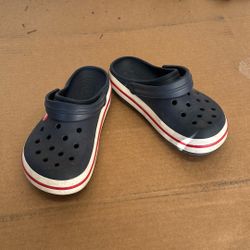 Used Crocs Boys Small