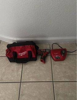 Milwaukee Cordless Drill with Charger and Bag