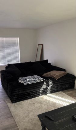 Beautiful New Couch!!