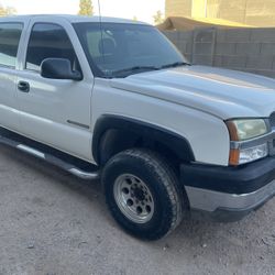 2003 Chevy Silverado 2500hd Long bed