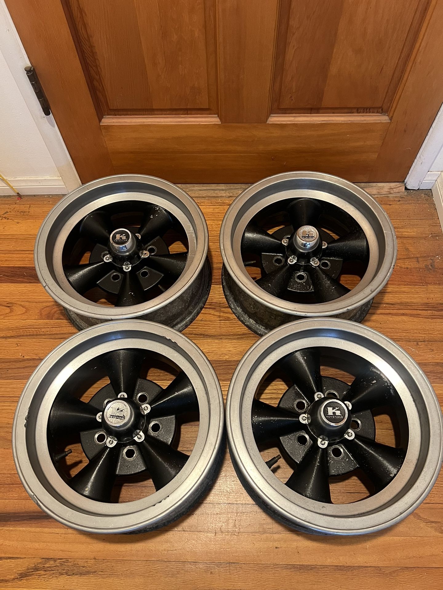 14”x6” Keystone Cragar Style Rims