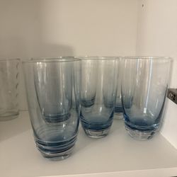 6 Glasses 