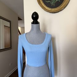 Ladies Crop Top Size Small